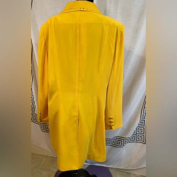 Malina’s Bright Yellow Jacket With Rhinestones - Picture 9 of 9